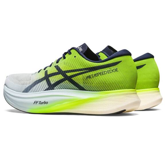 Athletic_Shoes